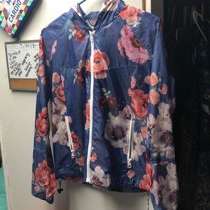 Nice spring jacket- very light